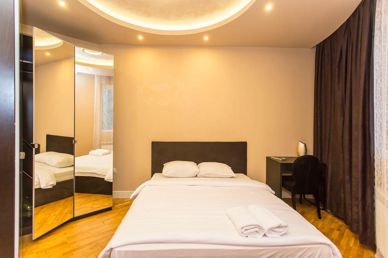 Elegant 2Bdr Apartment With A Balcony София Екстериор снимка