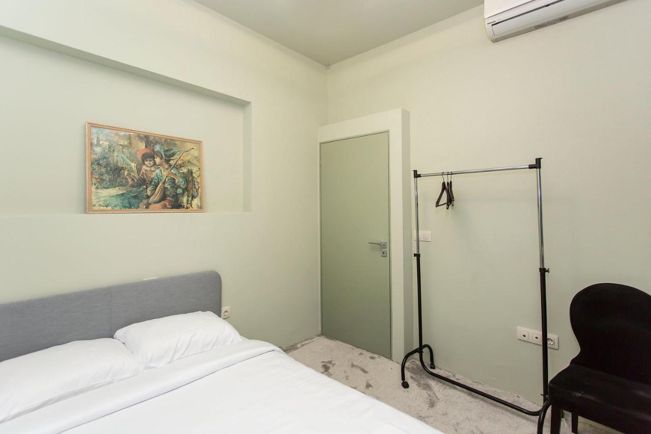 Elegant 2Bdr Apartment With A Balcony София Екстериор снимка