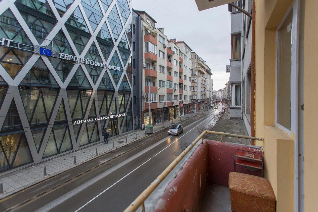 Elegant 2Bdr Apartment With A Balcony София Екстериор снимка